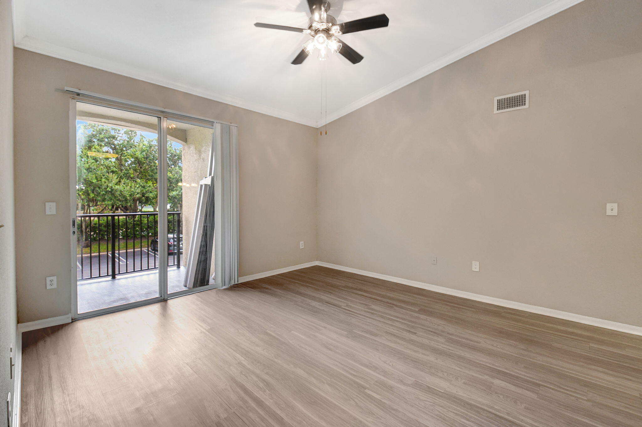 15015 Michelangelo Boulevard 207