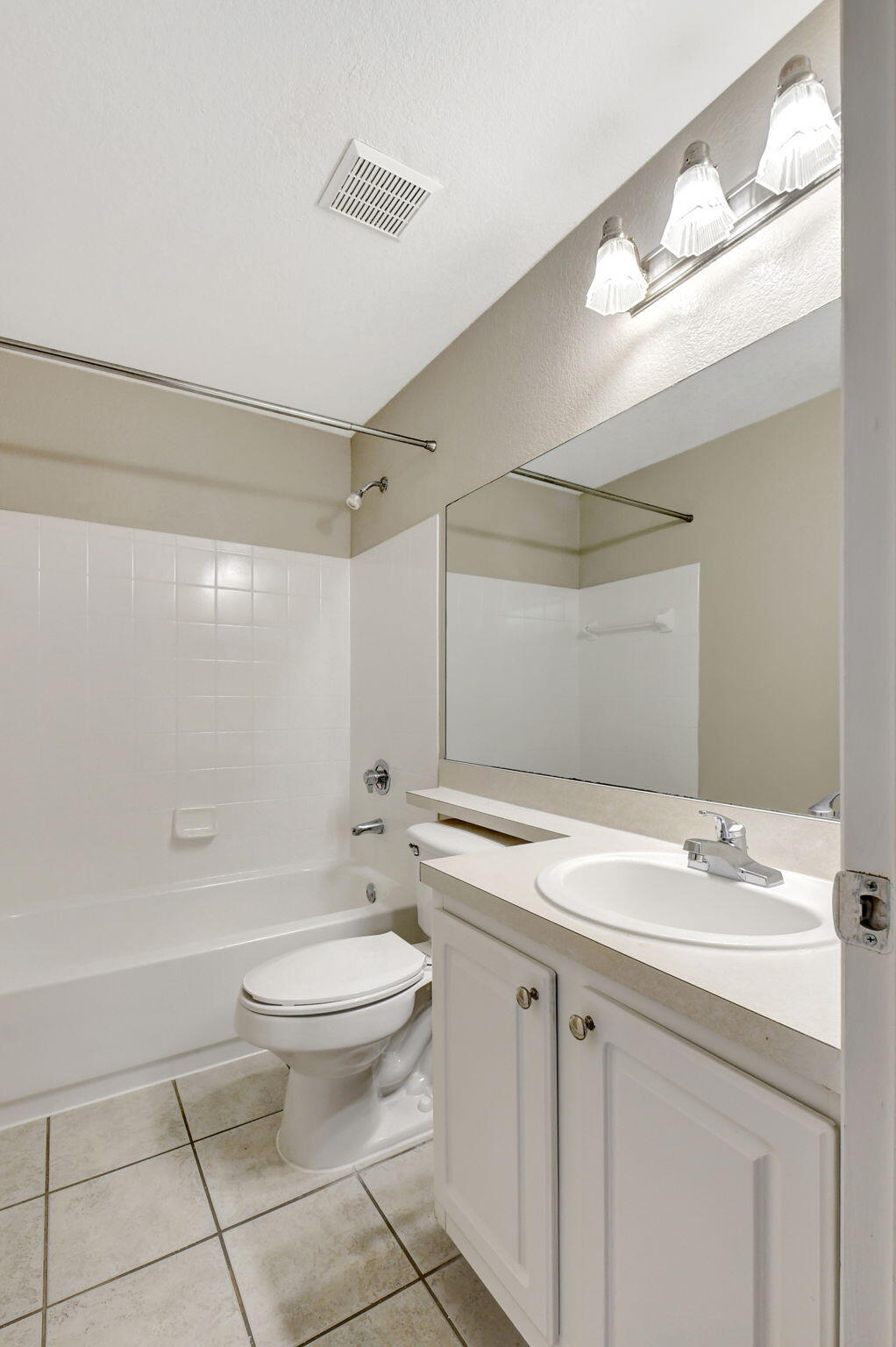 15015 Michelangelo Boulevard 207