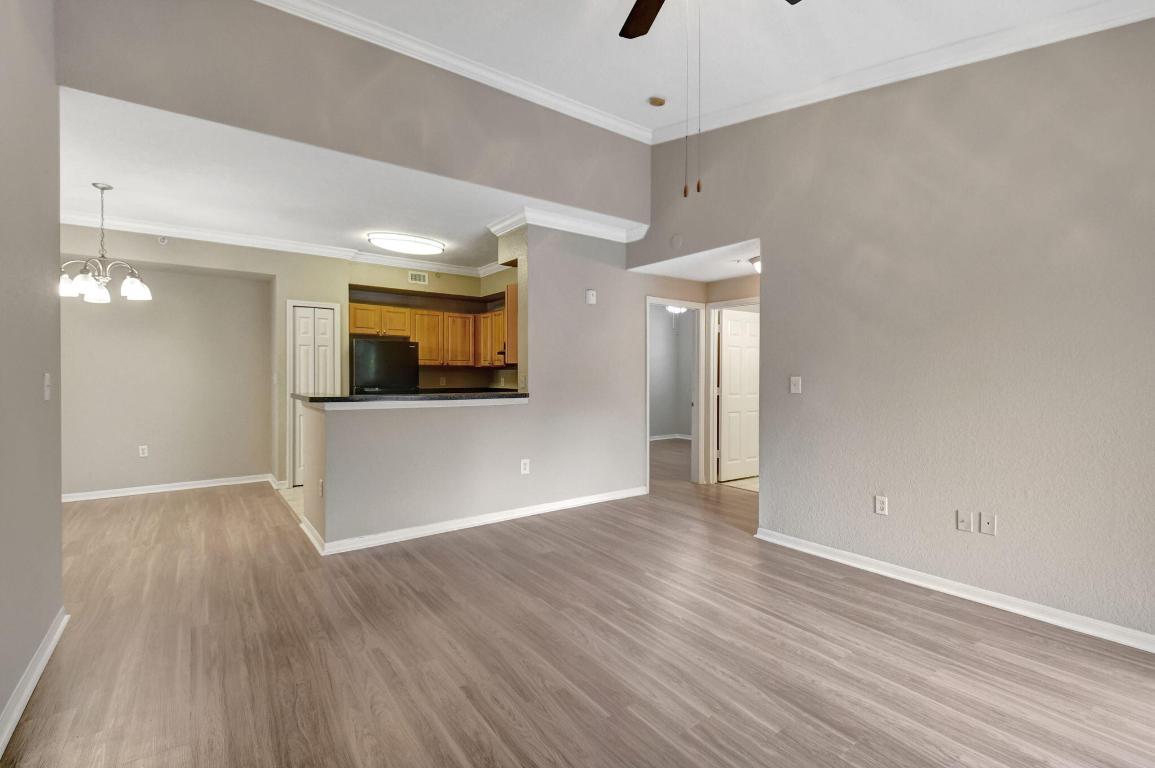 15015 Michelangelo Boulevard 207