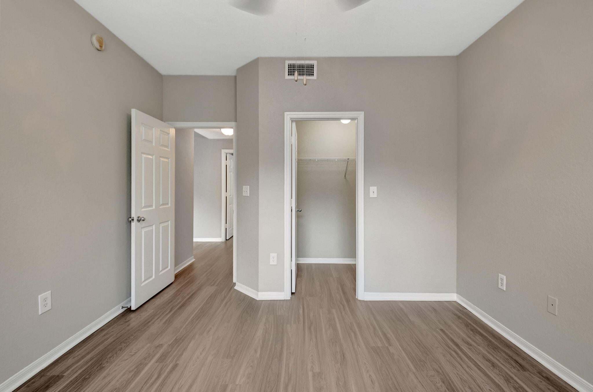 15015 Michelangelo Boulevard 207