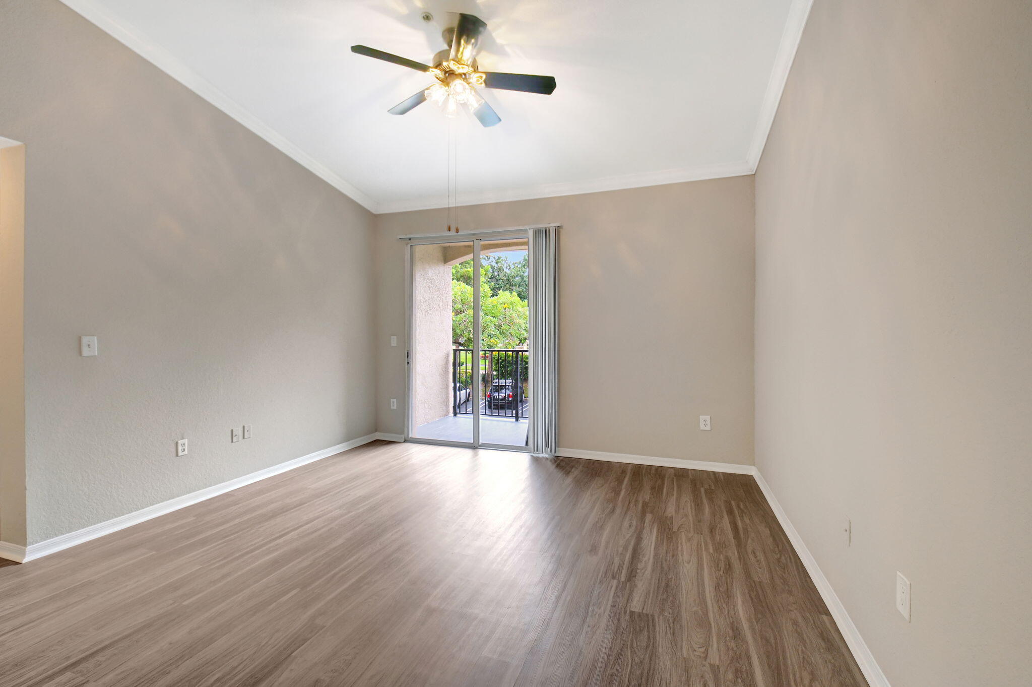 15015 Michelangelo Boulevard 207