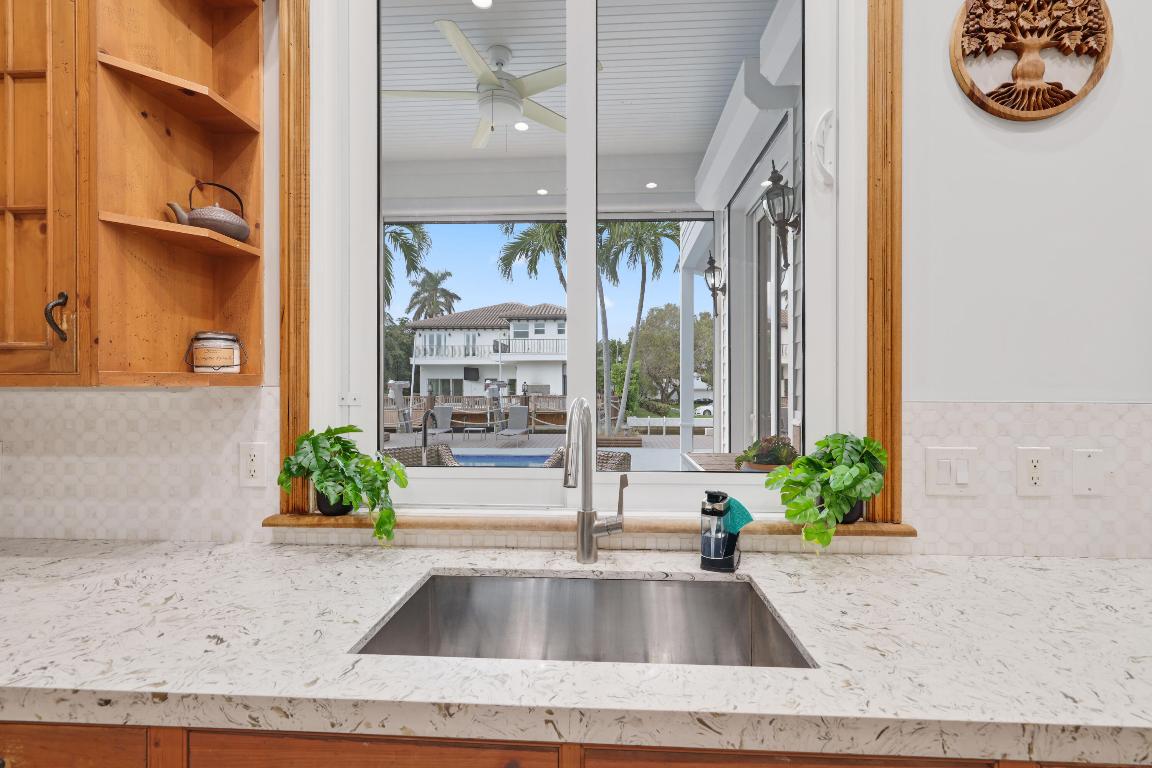 1065 Del Haven Drive