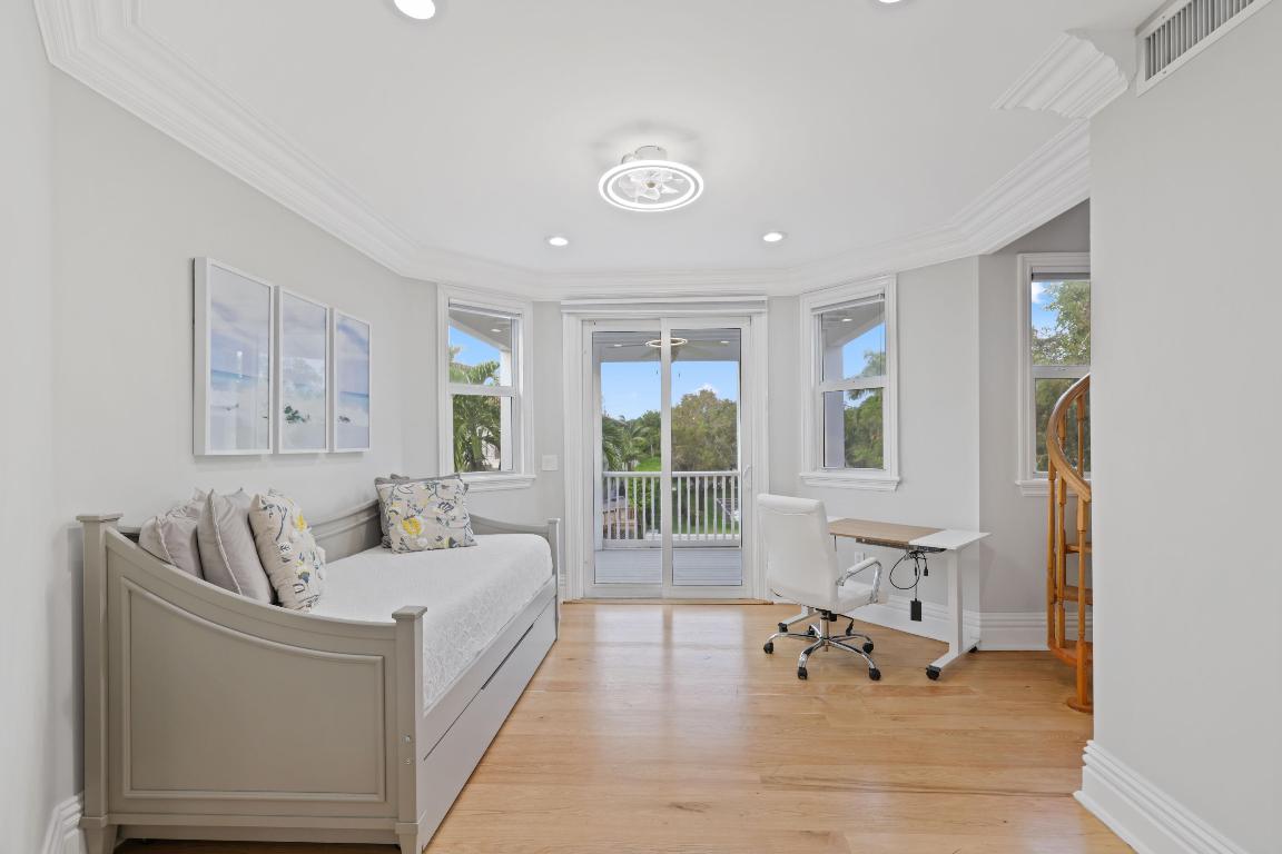 1065 Del Haven Drive