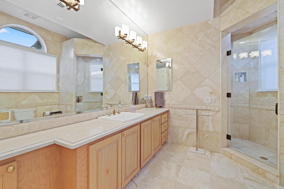 1065 Del Haven Drive