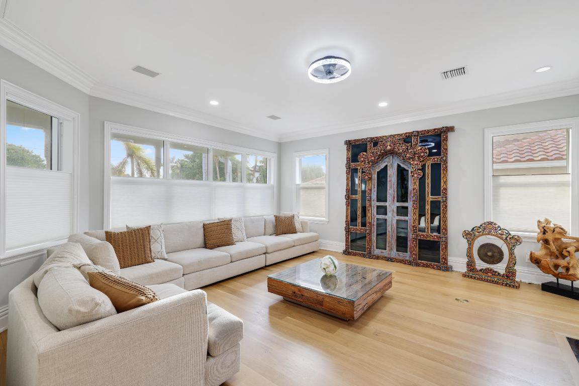 1065 Del Haven Drive