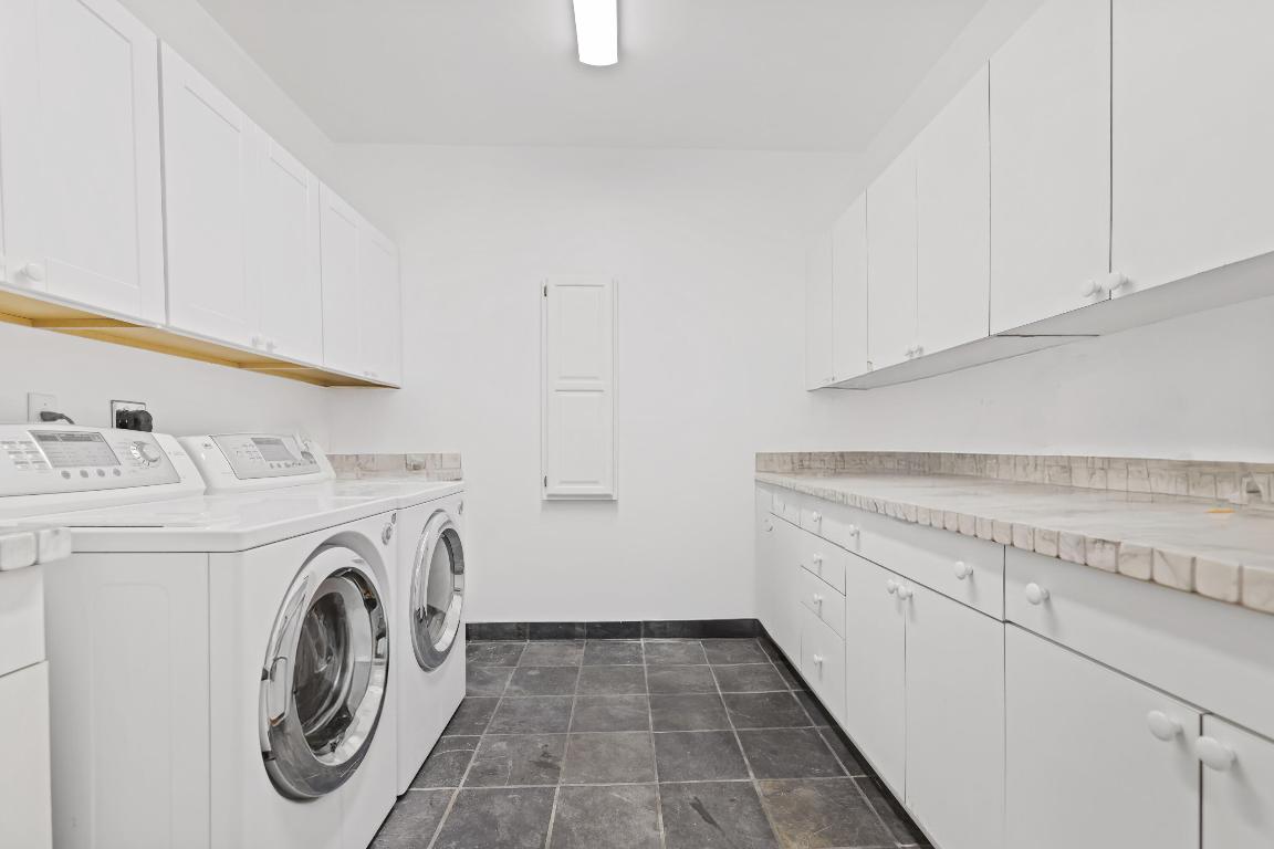 1065 Del Haven Drive