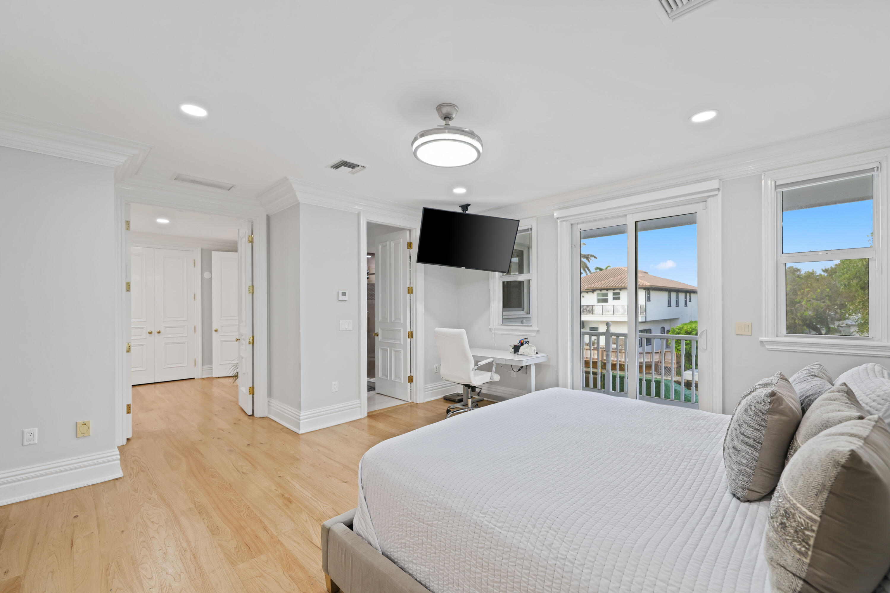 1065 Del Haven Drive