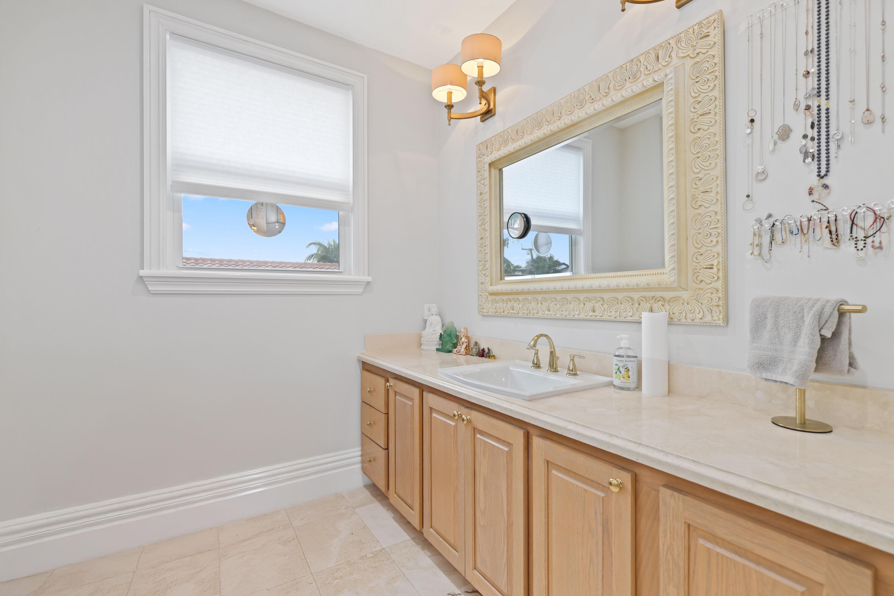 1065 Del Haven Drive