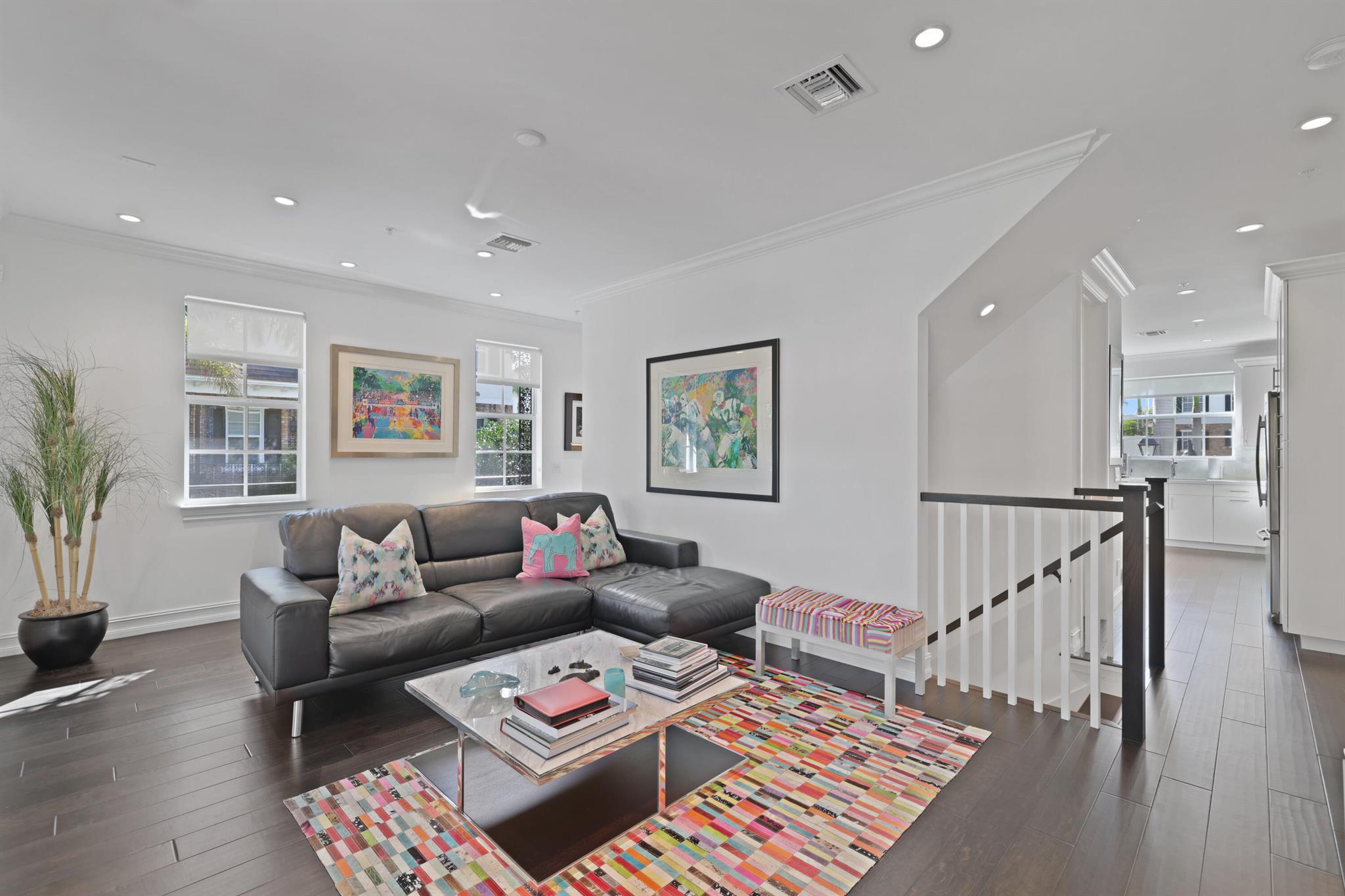 353 E Cannery Row Circle