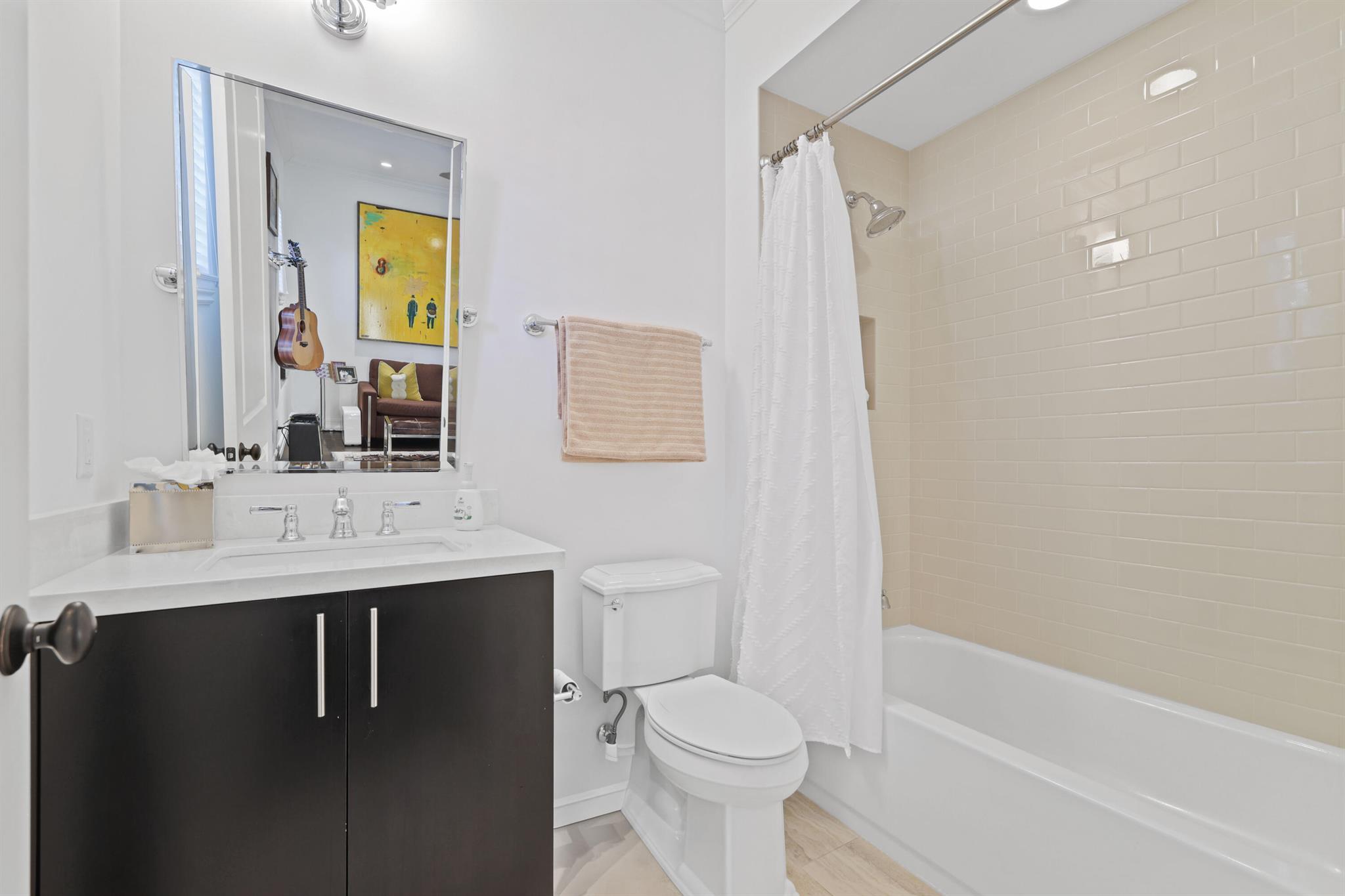 353 E Cannery Row Circle