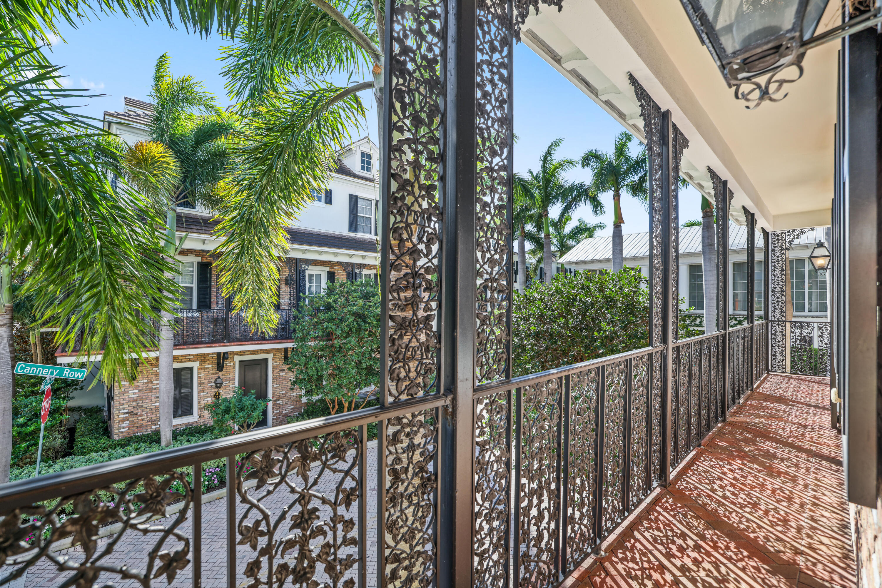 353 E Cannery Row Circle