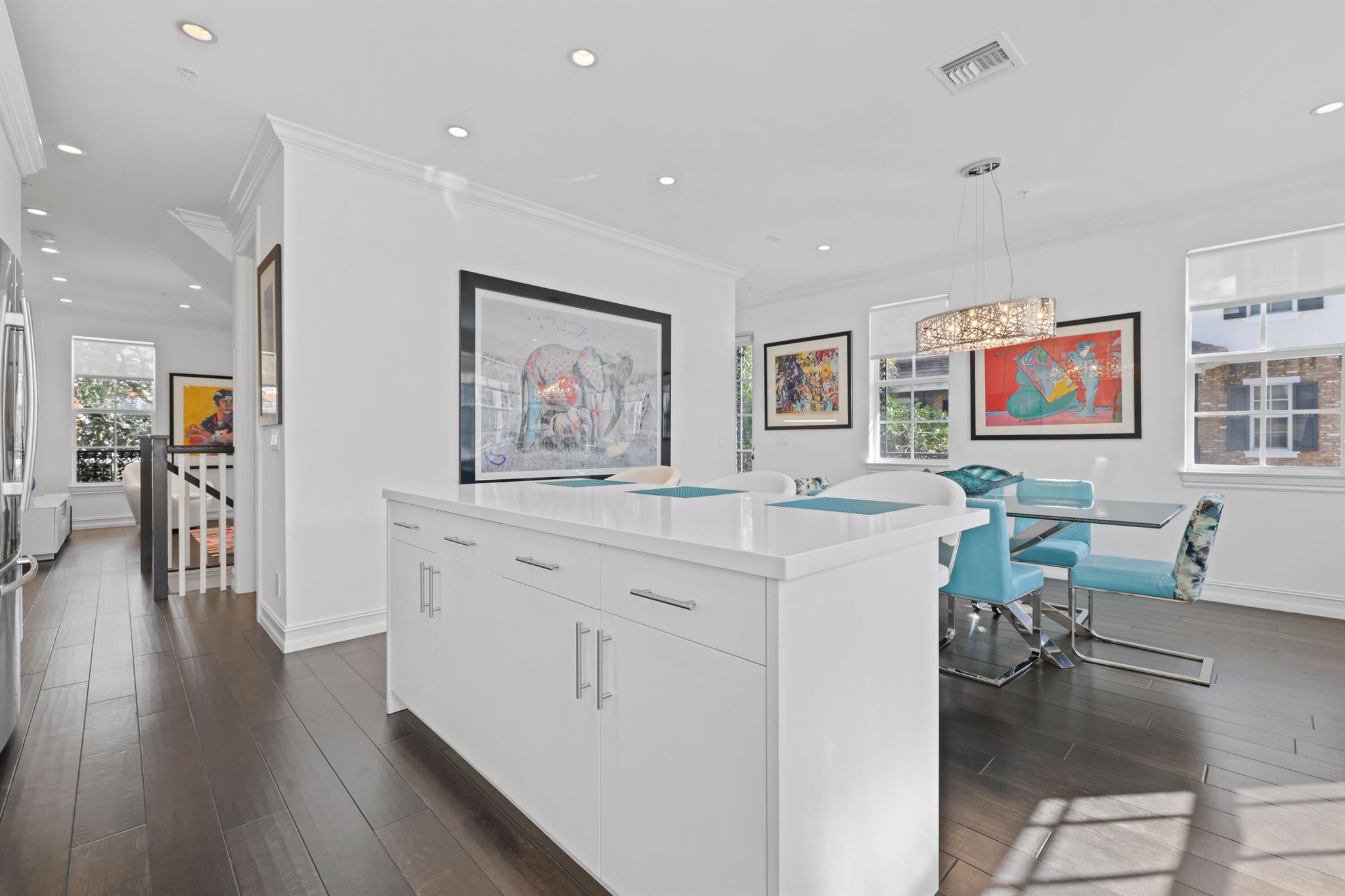 353 E Cannery Row Circle