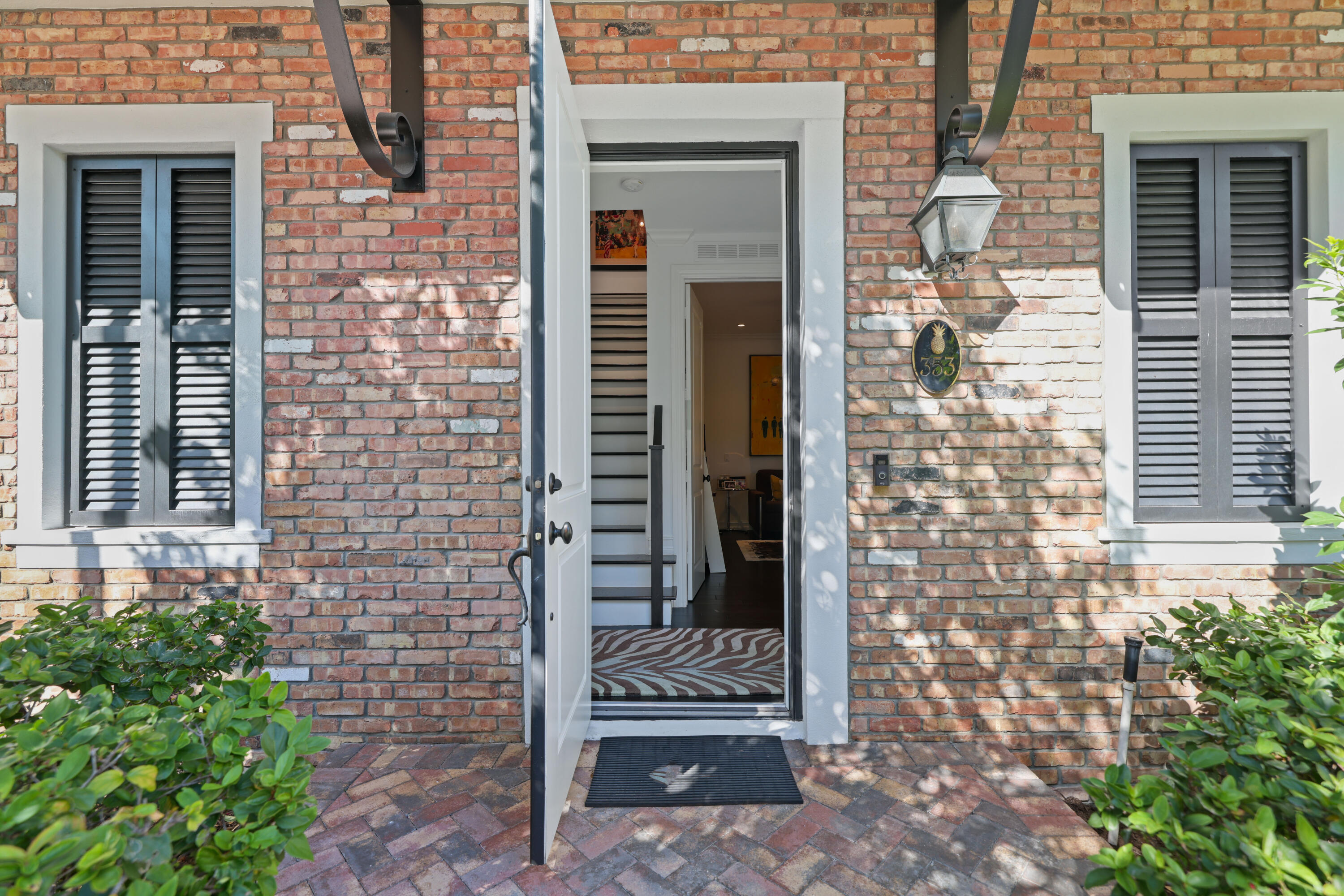 353 E Cannery Row Circle