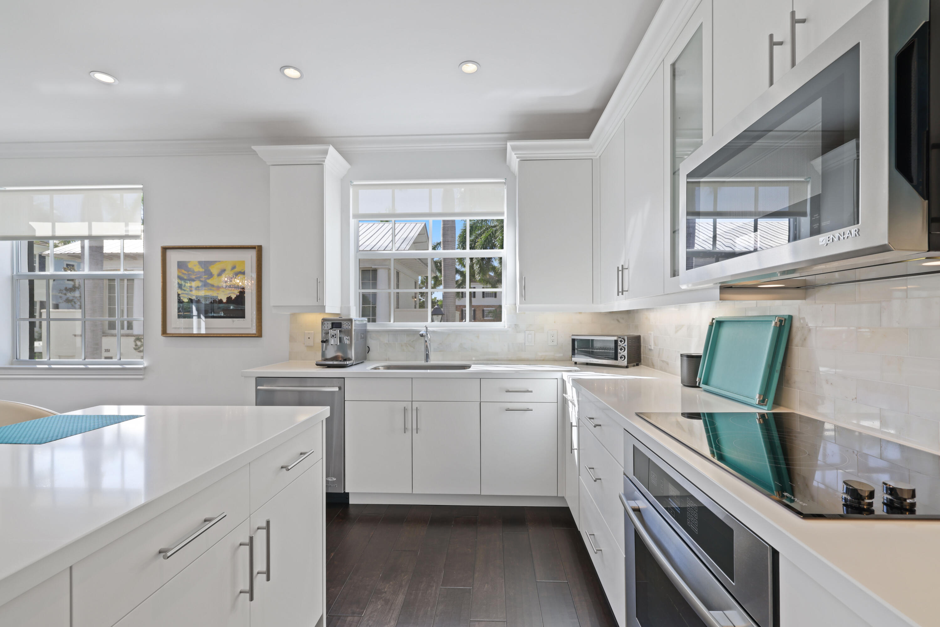 353 E Cannery Row Circle