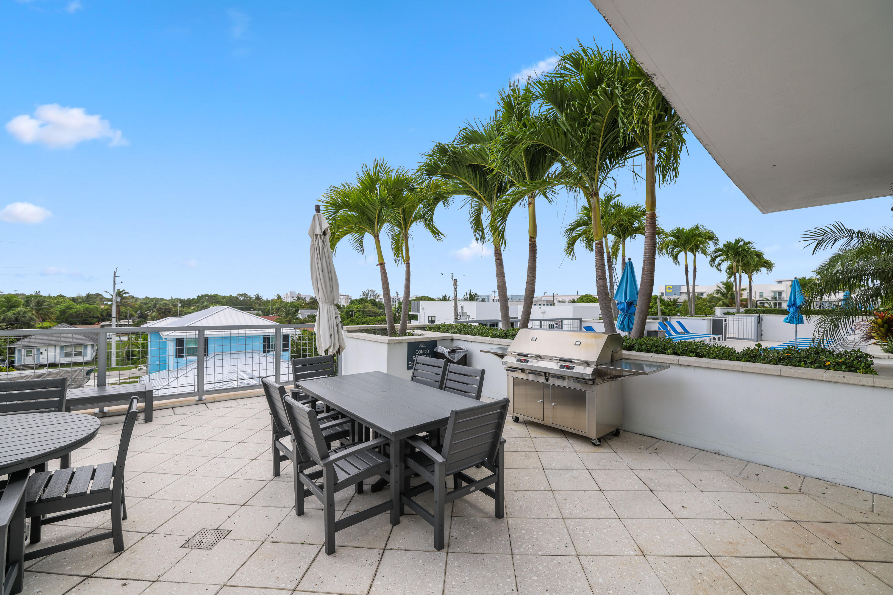236 Se 5th Avenue 305