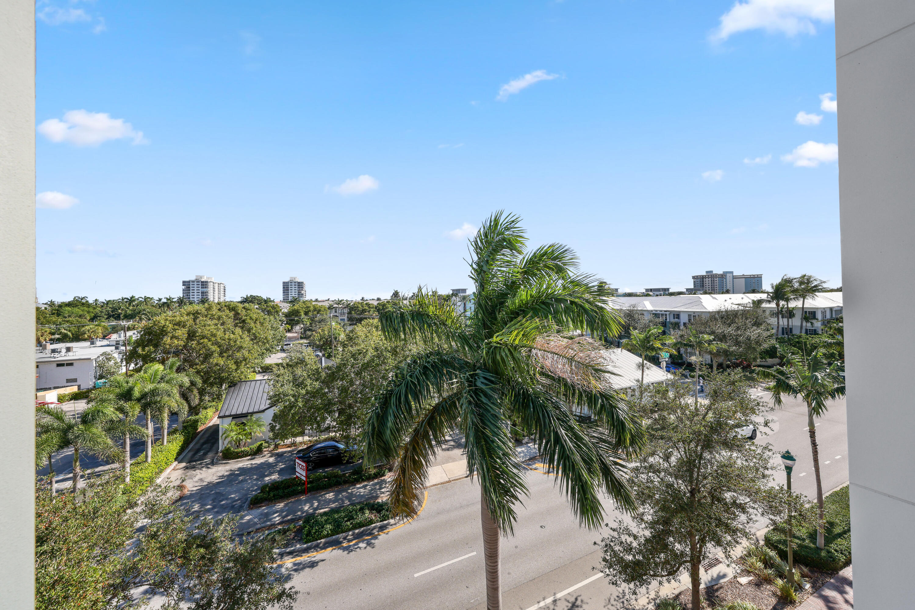 236 Se 5th Avenue 305