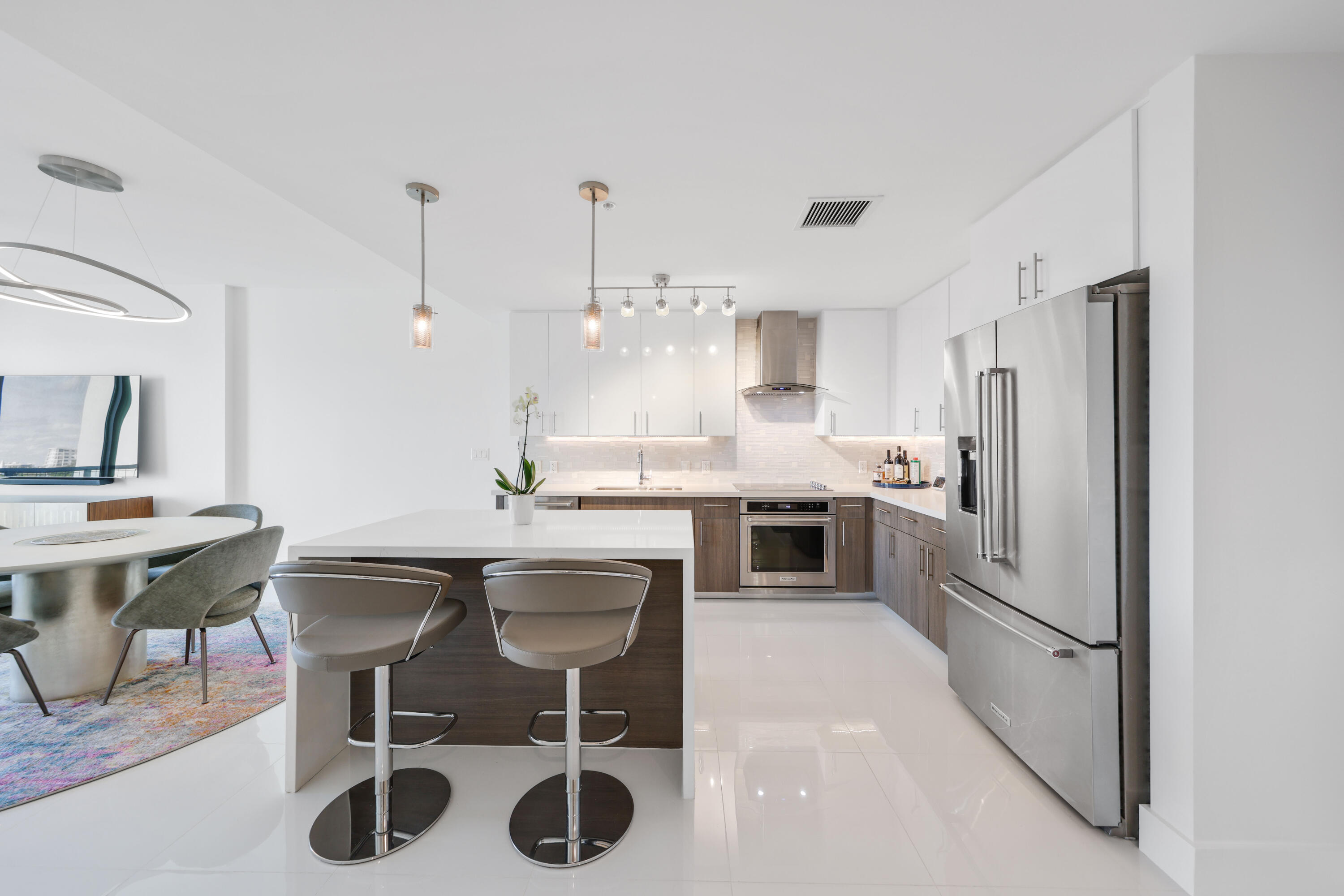 236 Se 5th Avenue 305