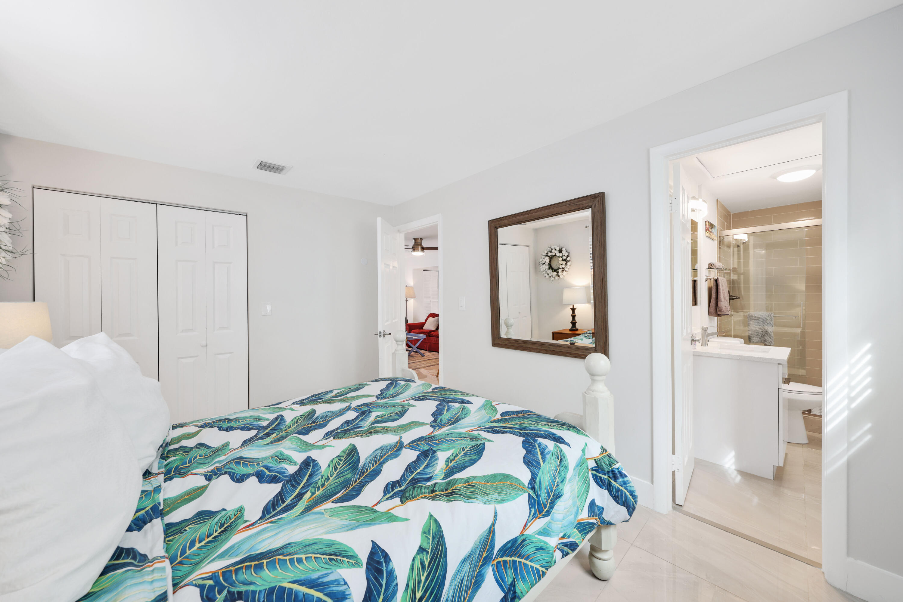 237 SE 4th Avenue