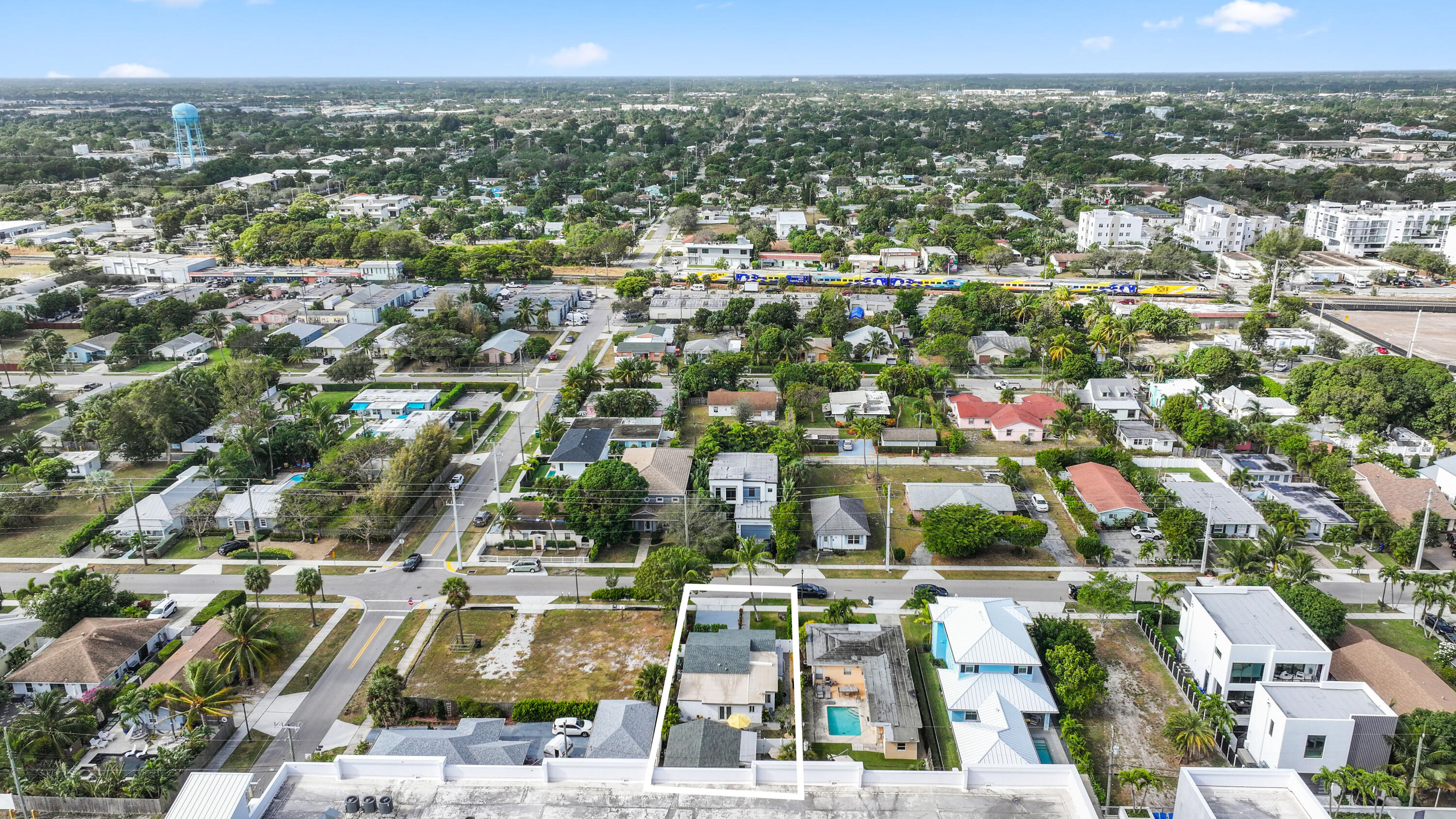 237 SE 4th Avenue