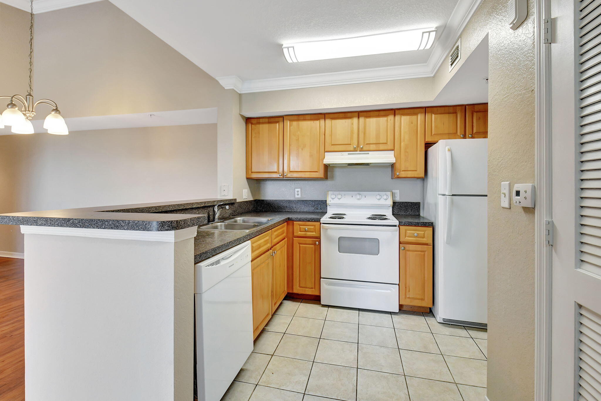 15065 Michelangelo Boulevard 306