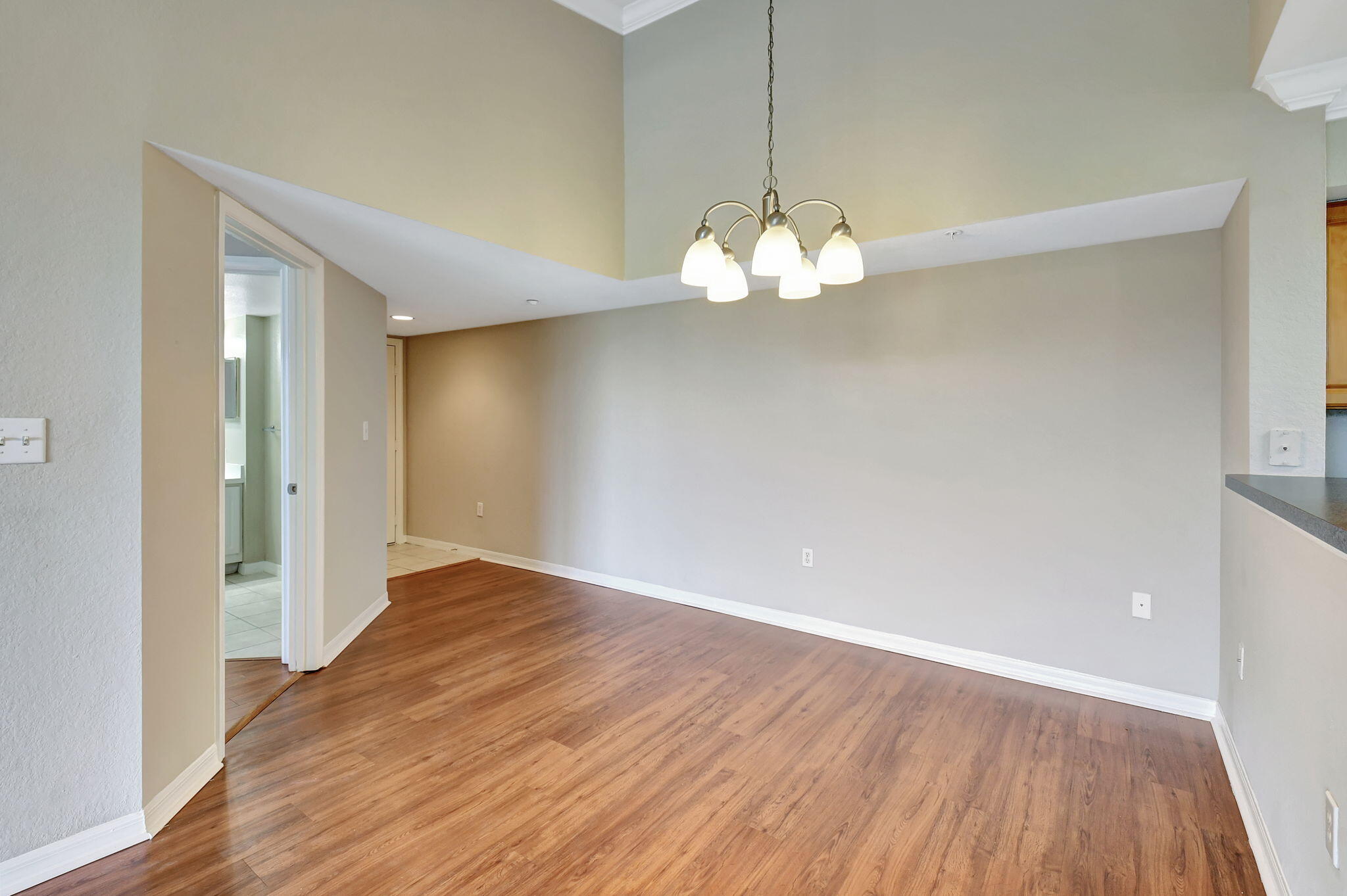 15065 Michelangelo Boulevard 306