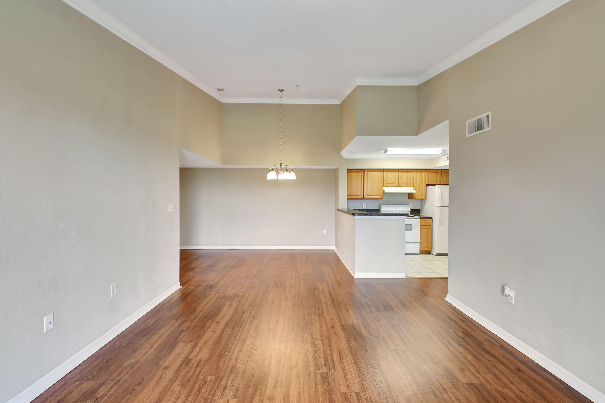 15065 Michelangelo Boulevard 306