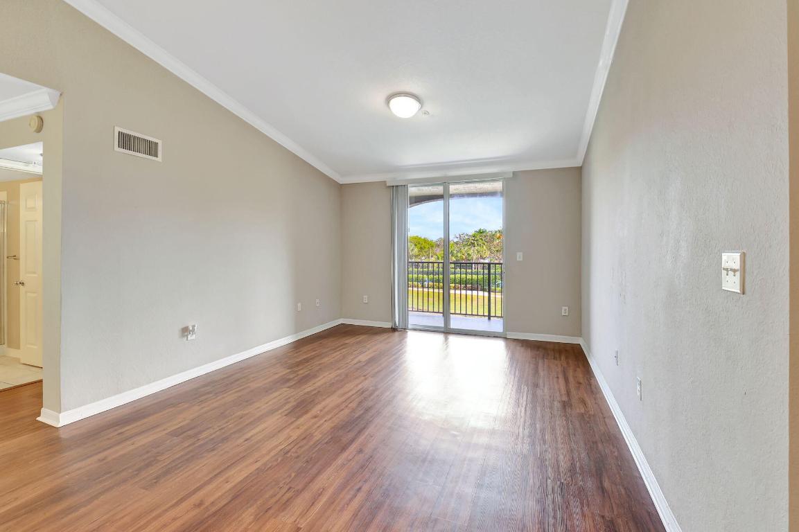 15065 Michelangelo Boulevard 306