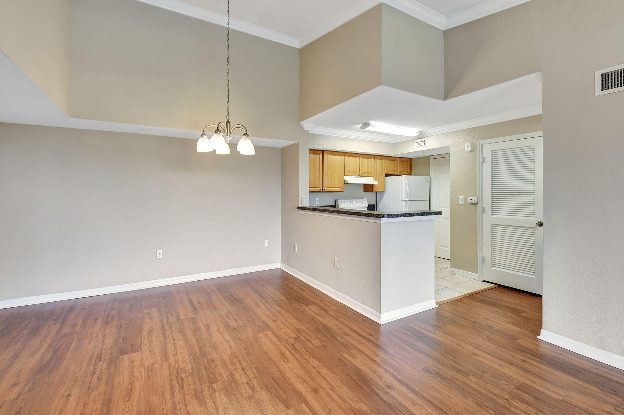 15065 Michelangelo Boulevard 306