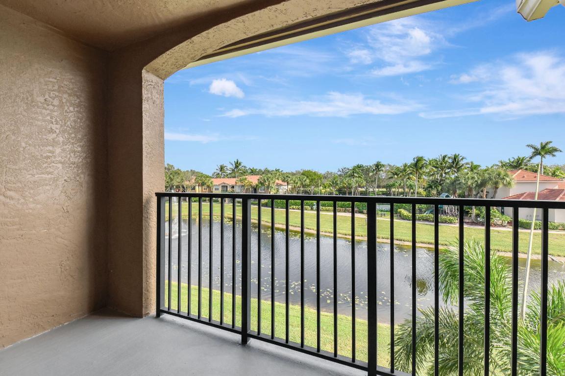 15065 Michelangelo Boulevard 306