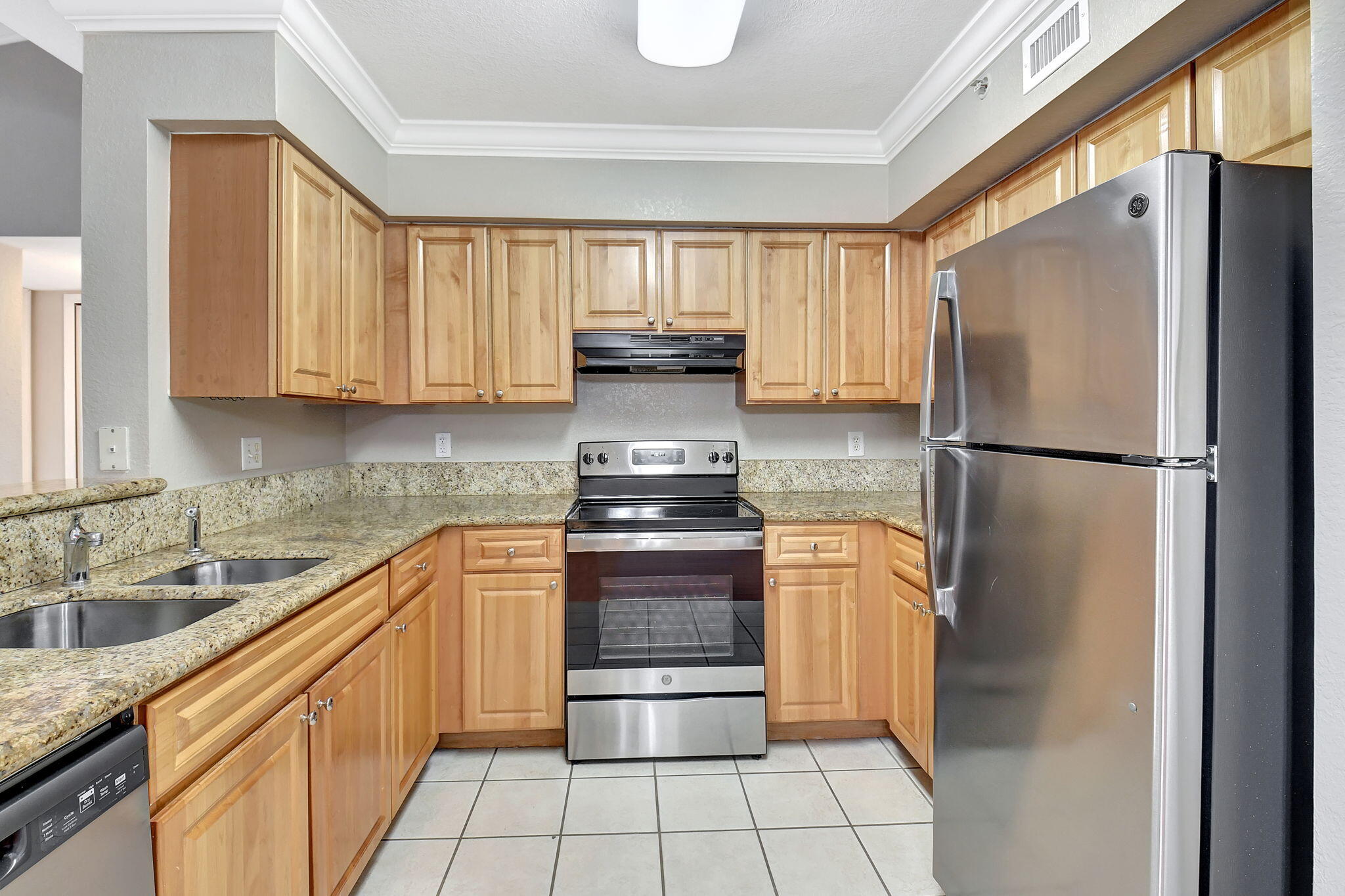 15155 Michelangelo Boulevard 201