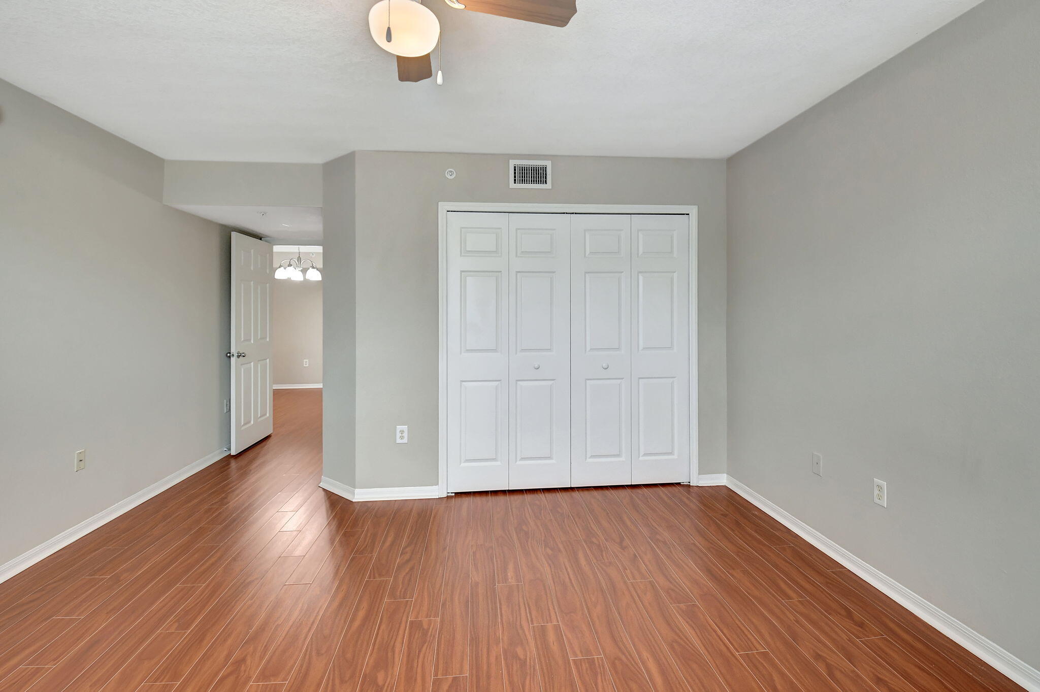 15155 Michelangelo Boulevard 201