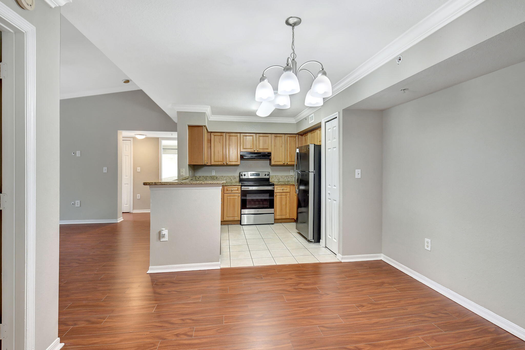 15155 Michelangelo Boulevard 201