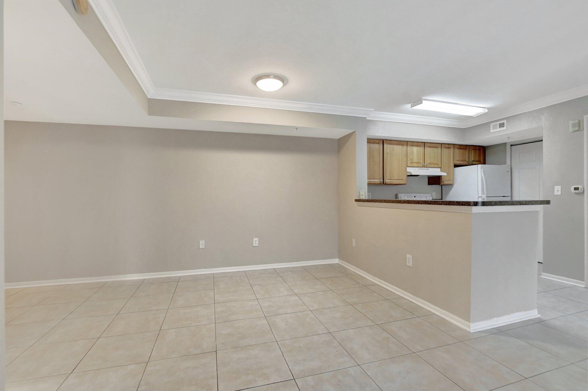 15035 Michelangelo Boulevard 203