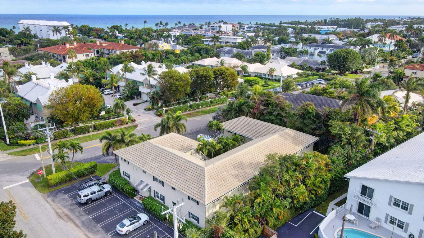 100 Venetian Drive 3