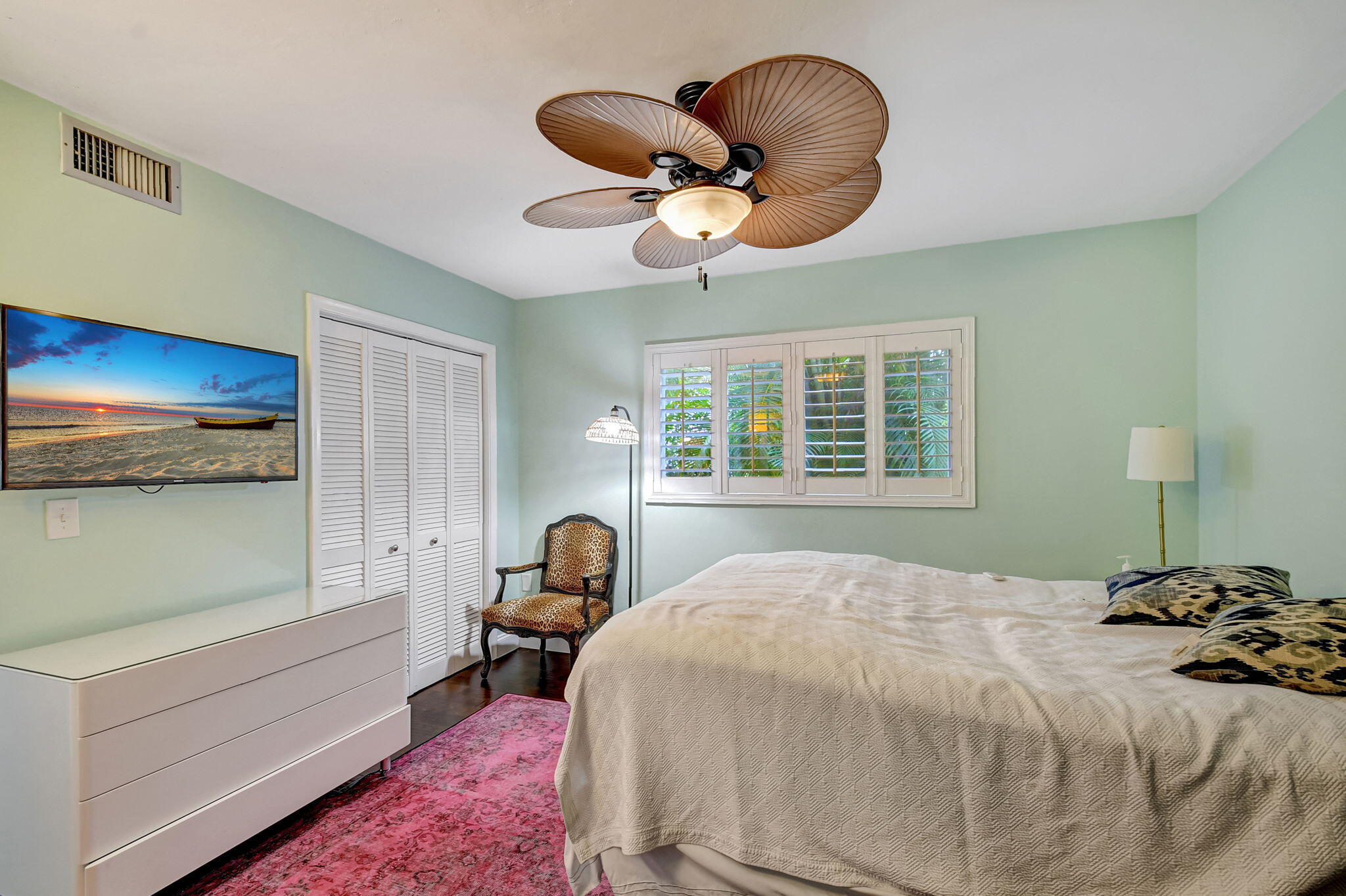 100 Venetian Drive 3