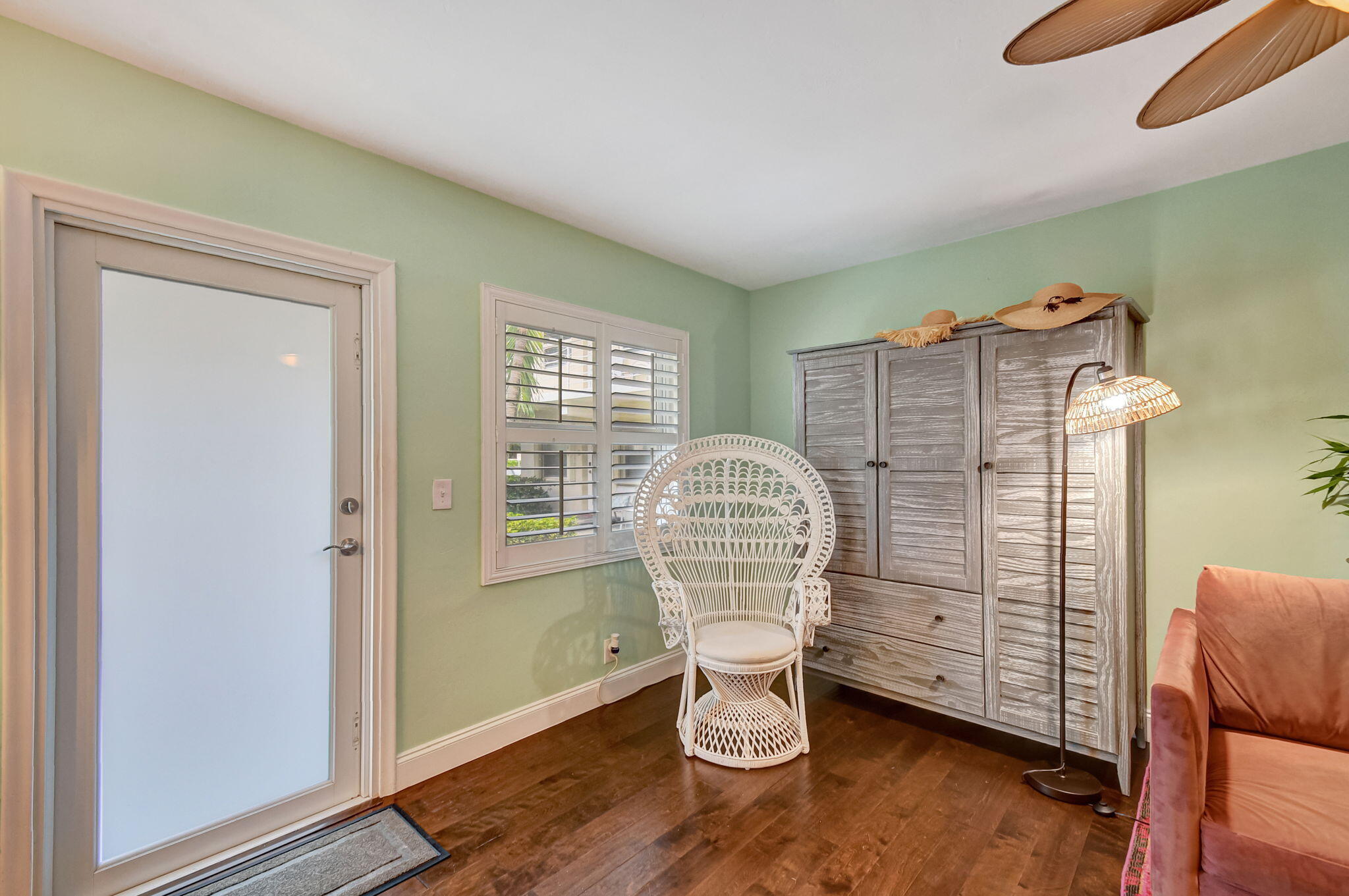 100 Venetian Drive 3