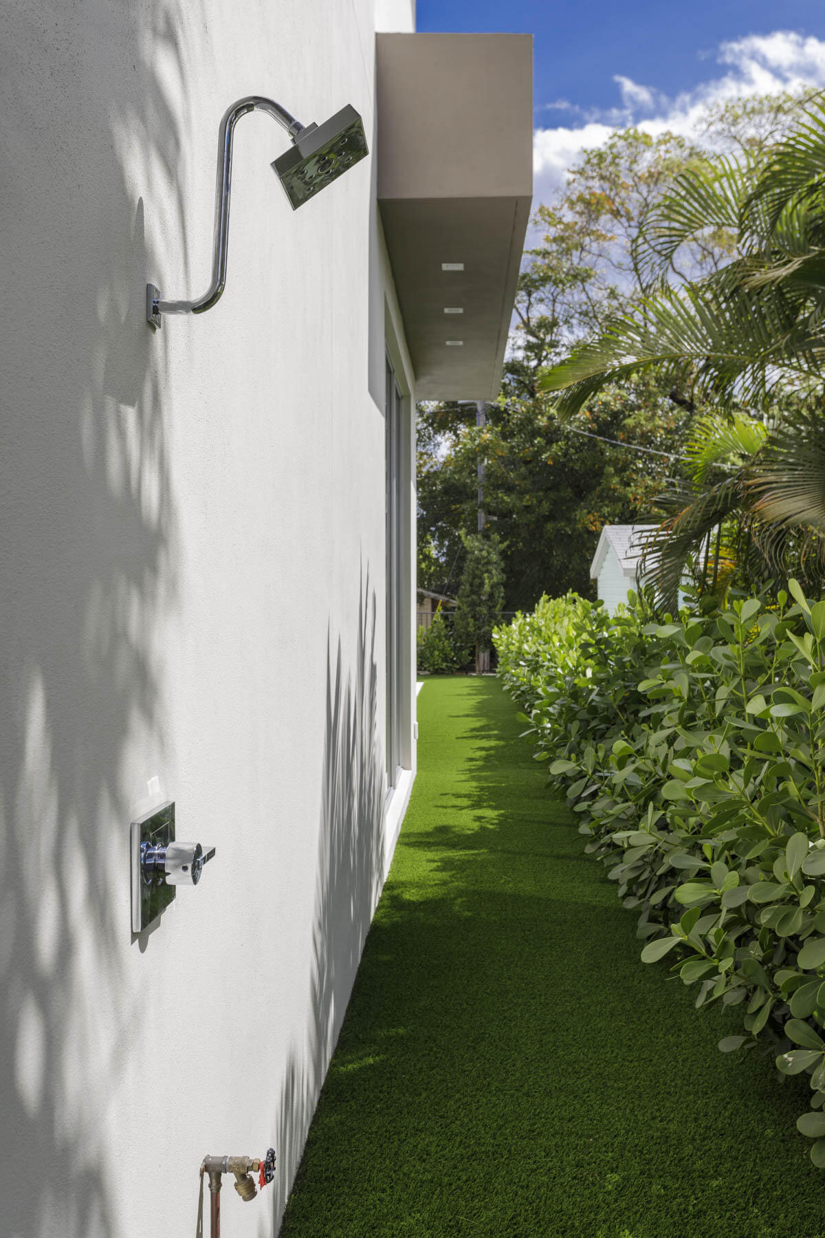 337 S Swinton Avenue