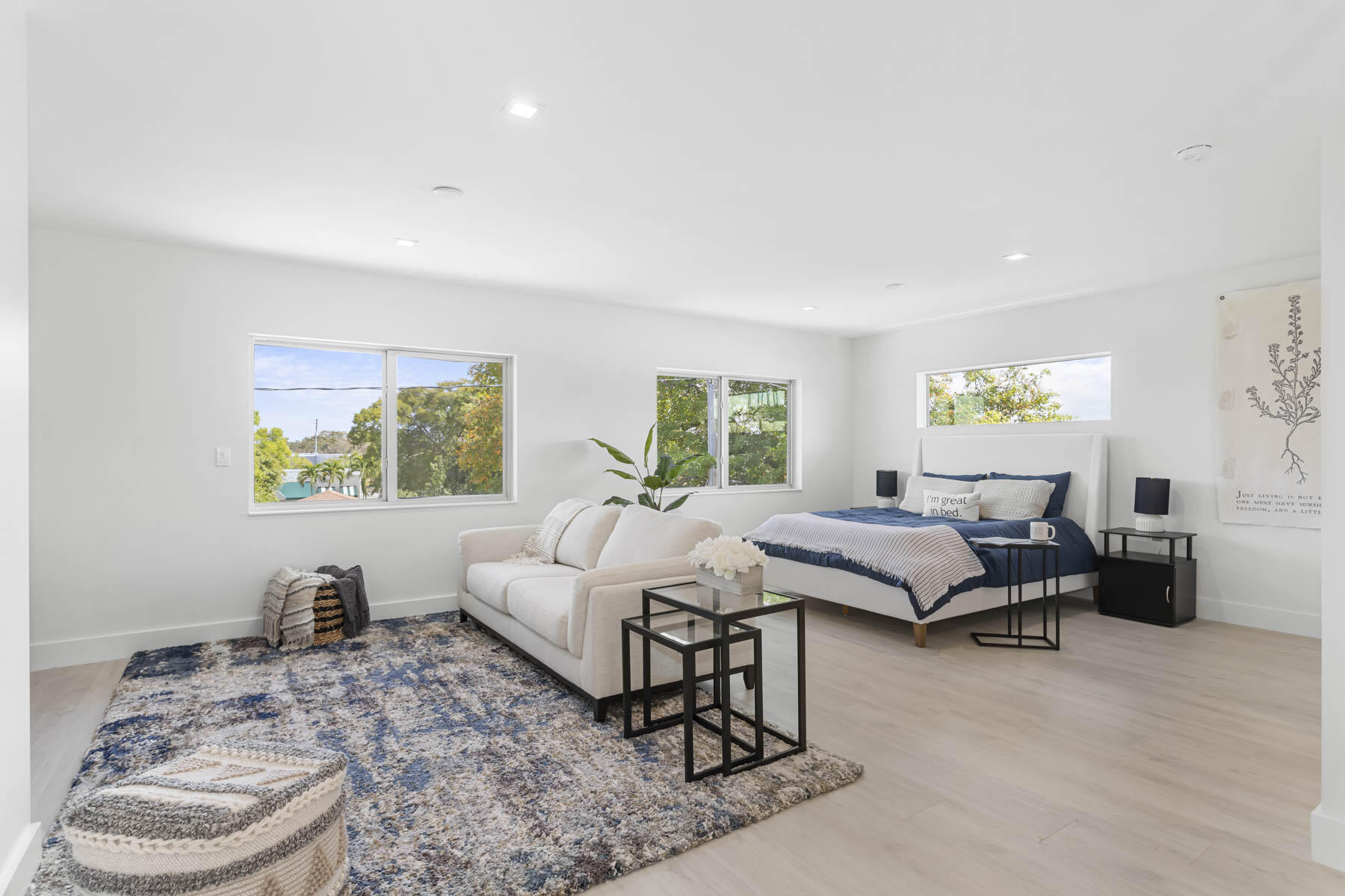 337 S Swinton Avenue