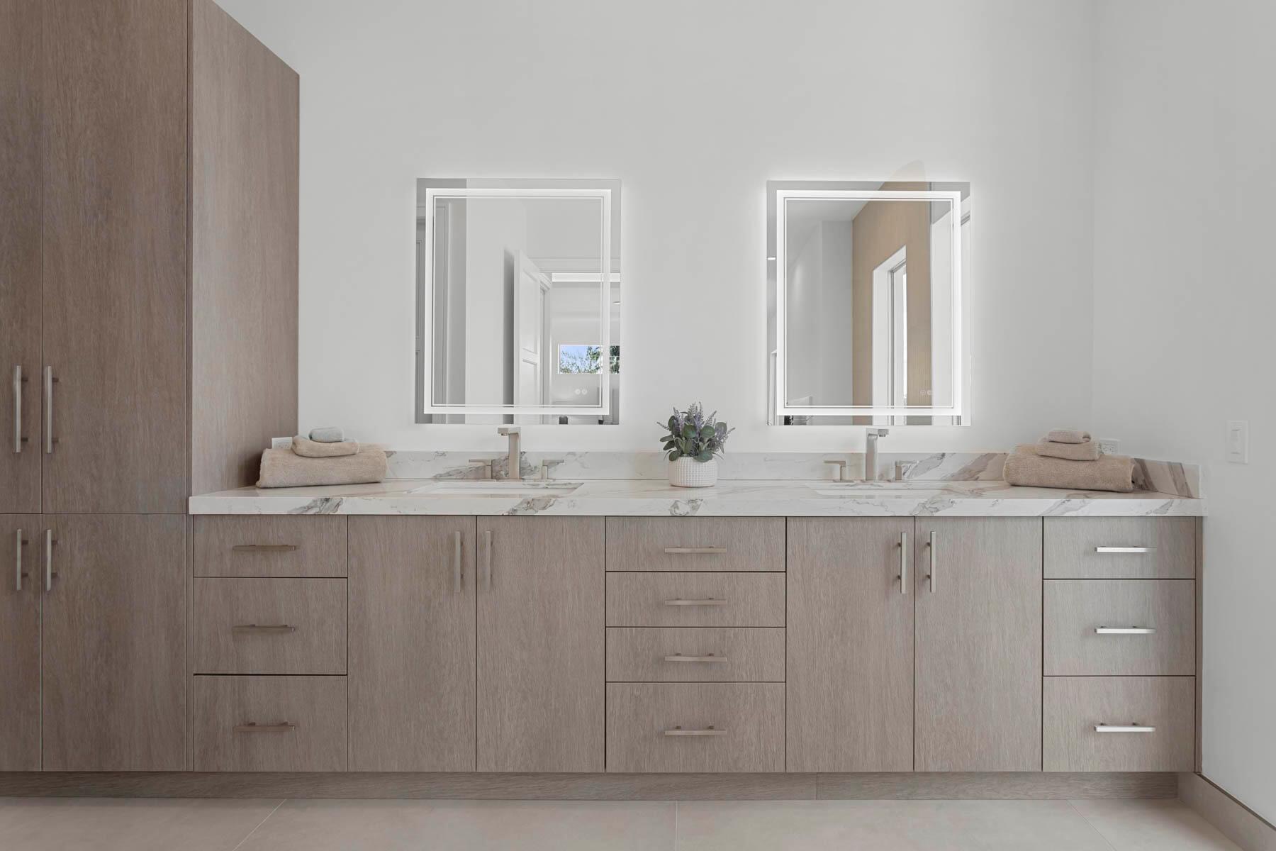 337 S Swinton Avenue