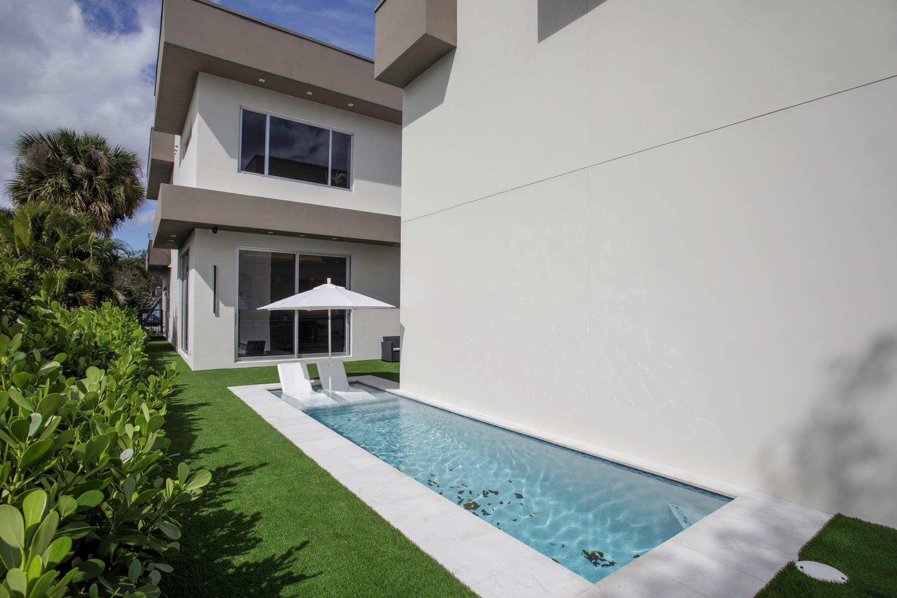 337 S Swinton Avenue