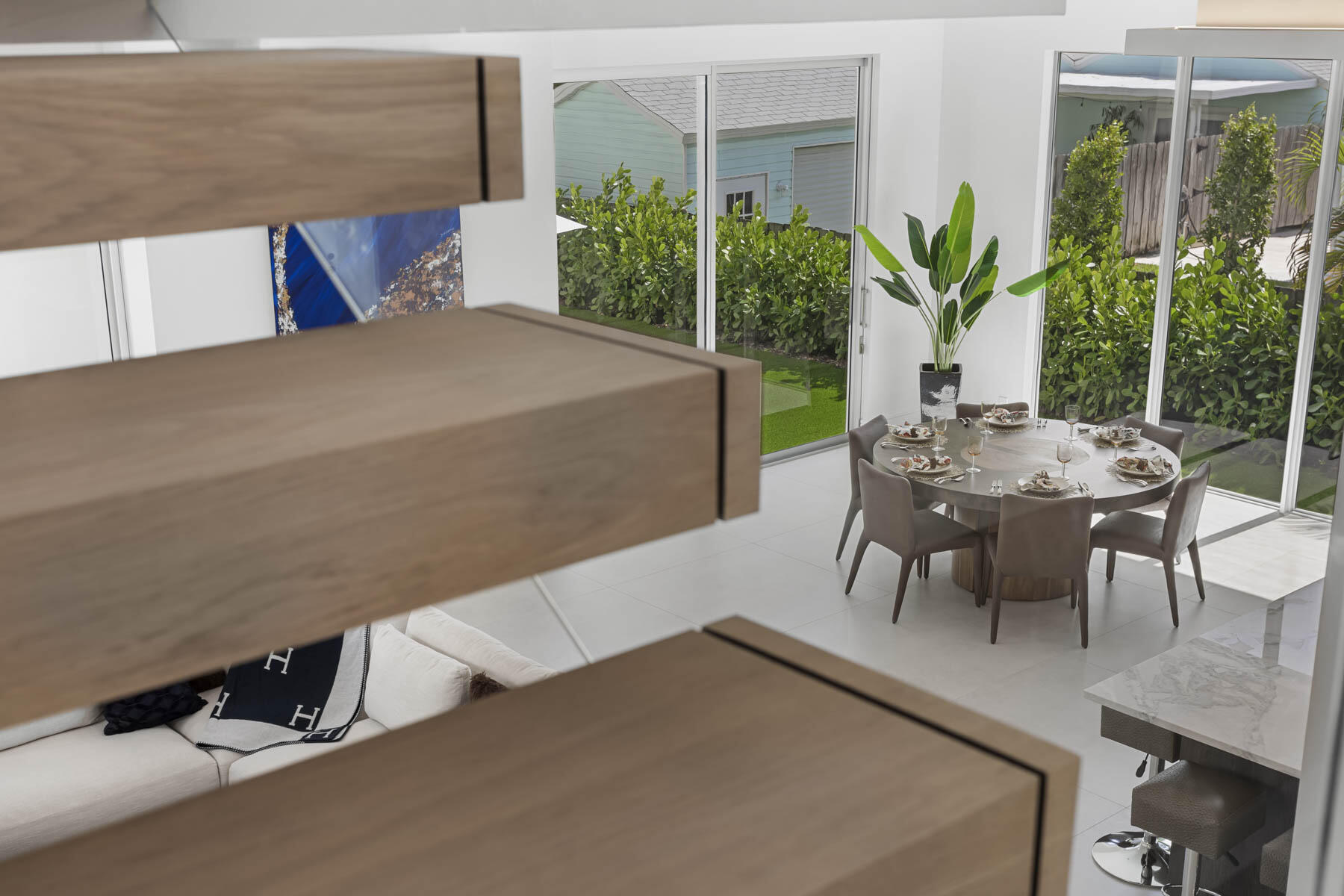 337 S Swinton Avenue