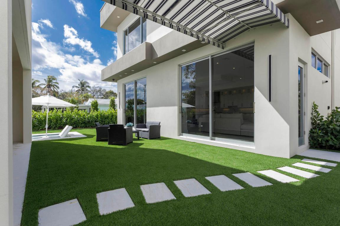 337 S Swinton Avenue