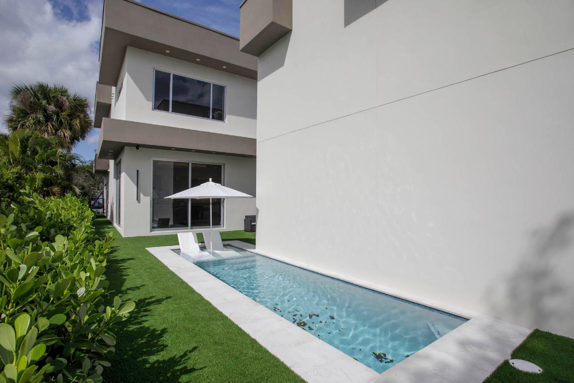 337 S Swinton Avenue