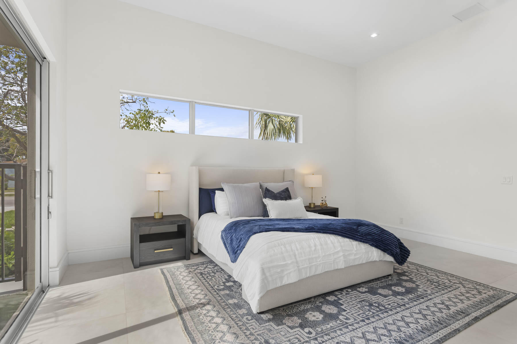 337 S Swinton Avenue