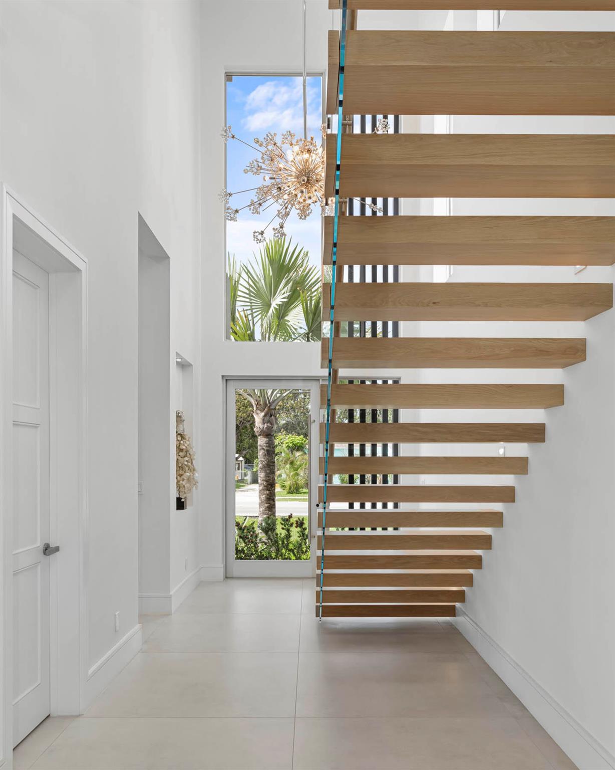 337 S Swinton Avenue