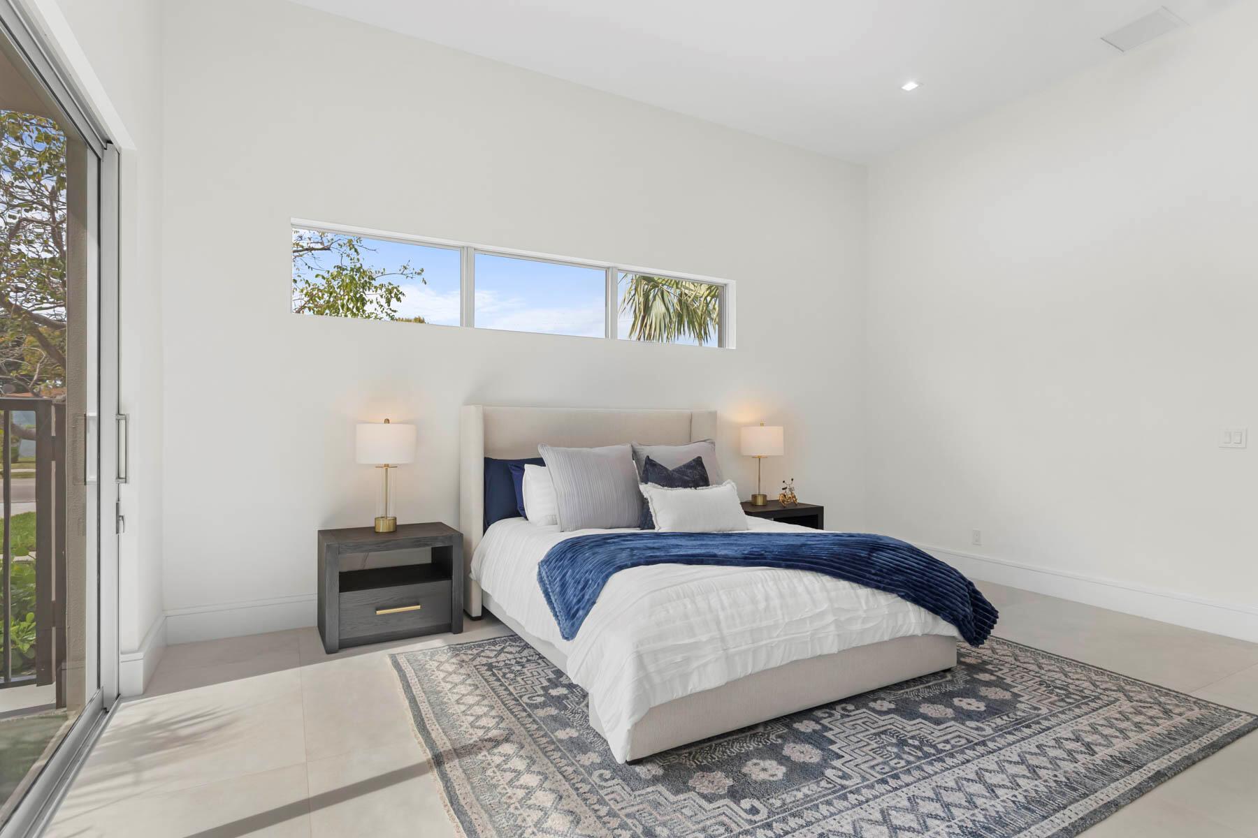 337 S Swinton Avenue