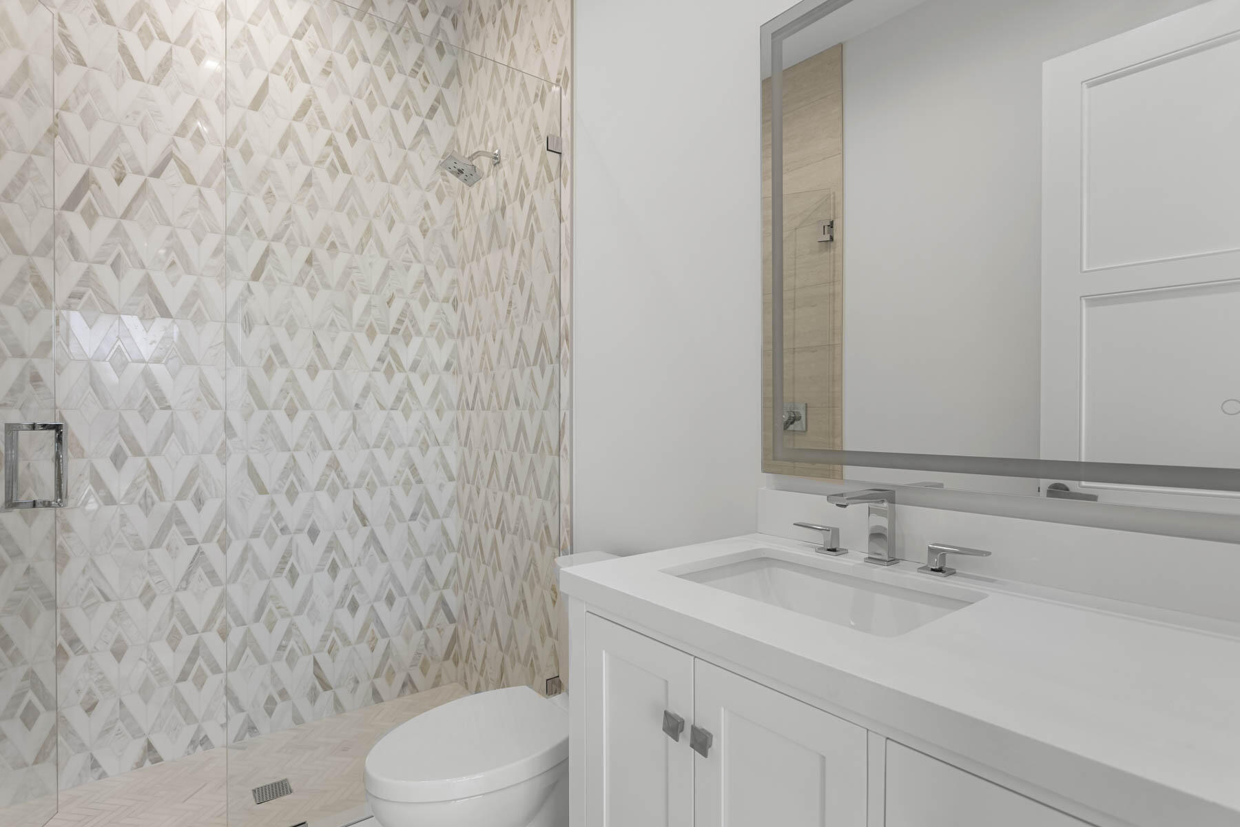 337 S Swinton Avenue