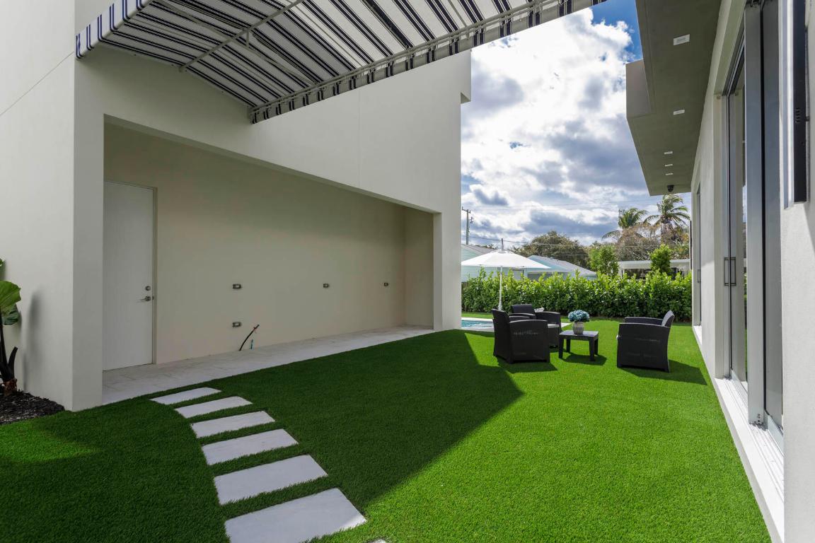 337 S Swinton Avenue