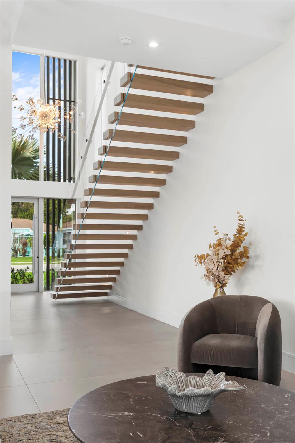 337 S Swinton Avenue