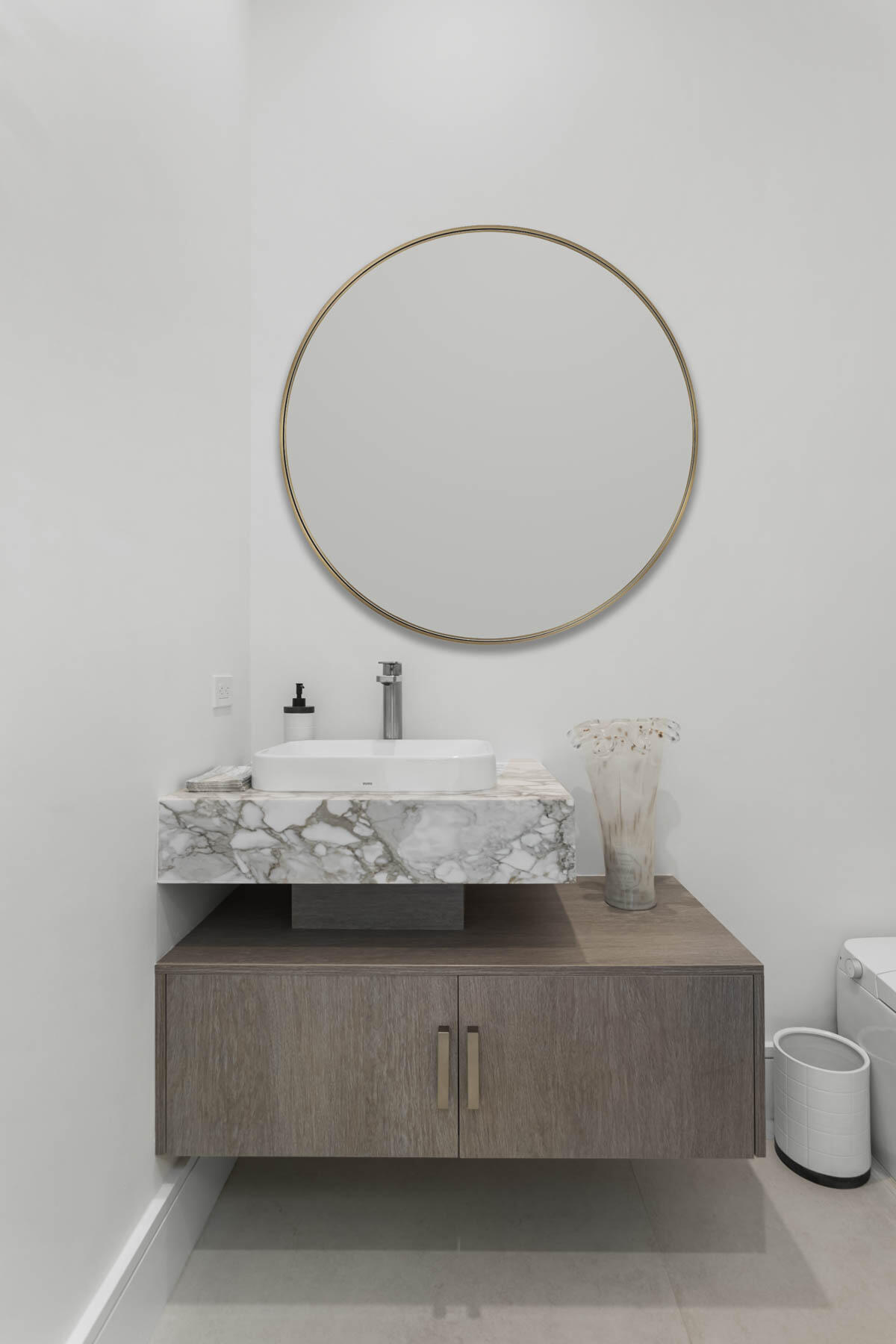 337 S Swinton Avenue